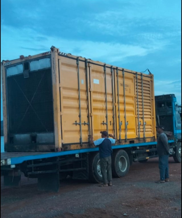 Genset 1 MW PLN Tiba di PLTD Musai Lingga, Harapan Baru Akhiri Pemadaman Listrik Bergilir