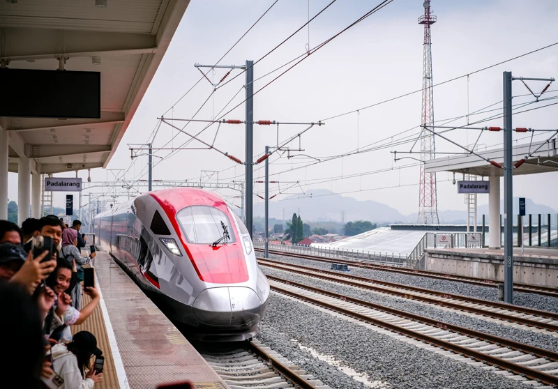 Jadwal KA Feeder Bandung–Padalarang Gratis bagi Penumpang Whoosh, Durasi 19 Menit Bebas Macet