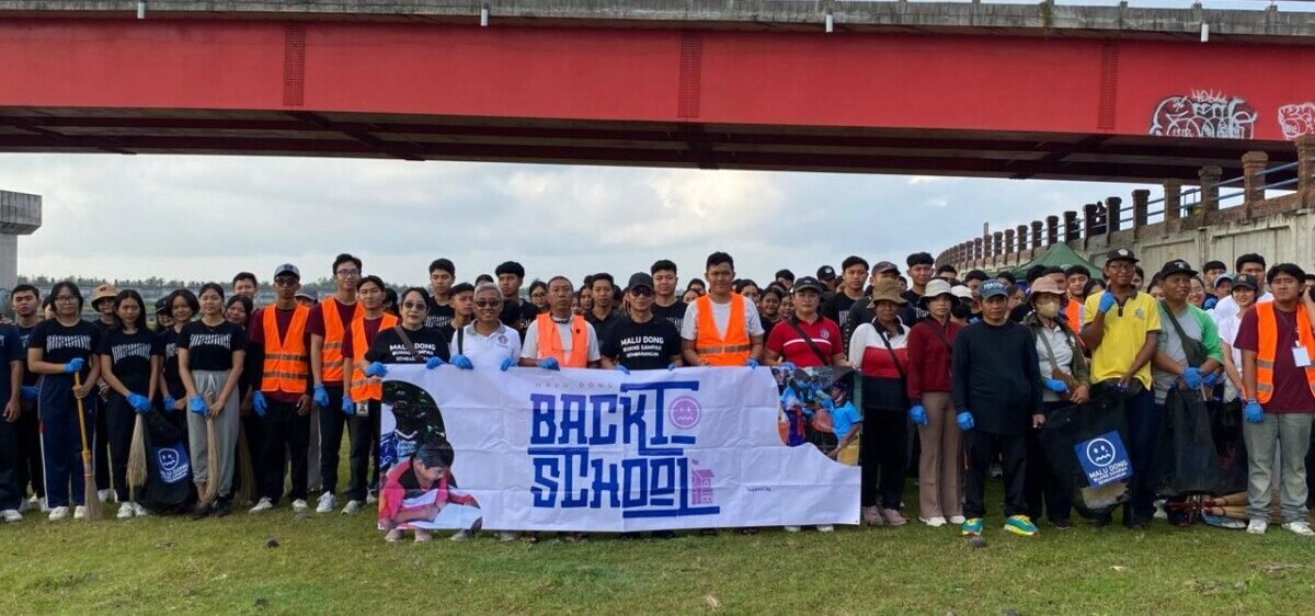 Bupati Klungkung I Made Satria Ikut Aksi Bersih Sampah di PKB Gunaksa, Serukan Gerakan Kecil Berdampak Besar