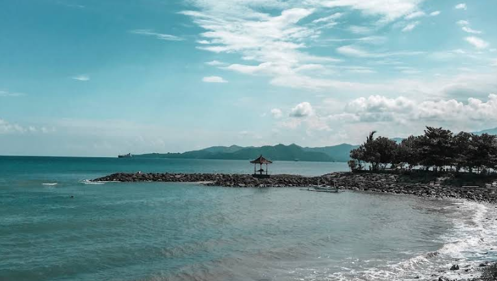 Pantai Candidasa Karangasem: Surga Pelarian dari Keramaian Bali Selatan, Ini Daya Tarik dan Sejarahnya
