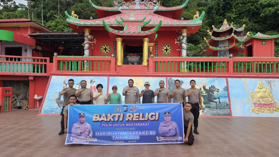 Polres Kepulauan Anambas Bersihkan Vihara, Masjid, dan Gereja Sambut HUT Bhayangkara Ke-80, 4 Rumah Ibadah Disasar