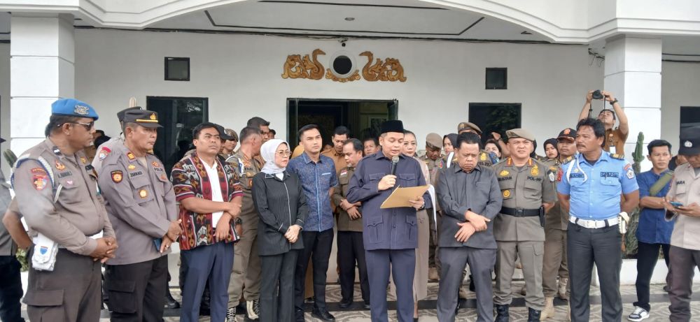 DPRD Kota Jambi Tolak Hak Angket, Desak Pemkot Benahi Tata Kelola Sampah dan Prioritas Perbaikan Jalan Lingkungan