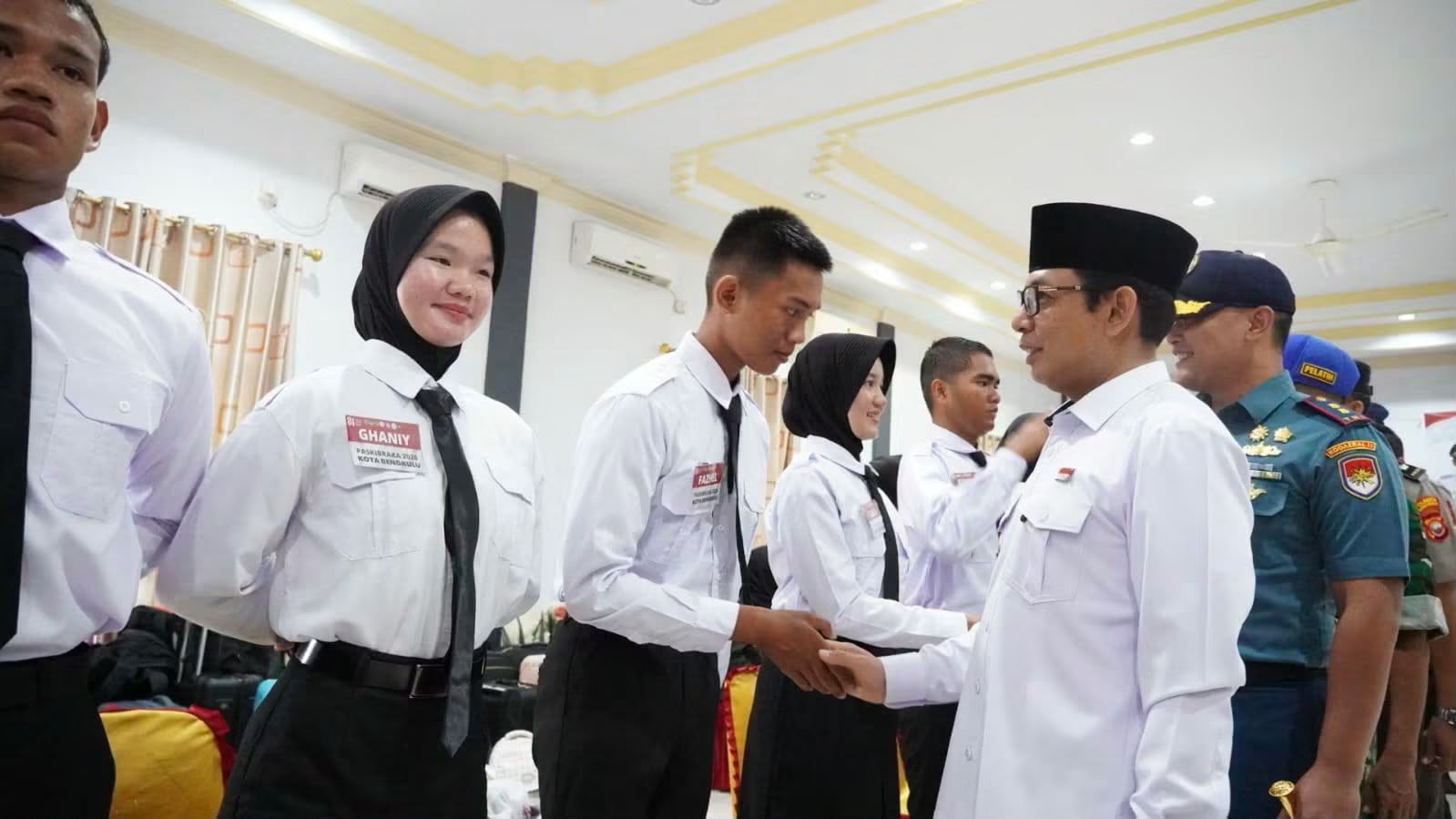 30 Calon Paskibraka Kota Bengkulu Mulai Diklat di Hotel Latansa, Wali Kota Dedy Wahyudi Tekankan Kebugaran Fisik Jelang HUT ke-81 RI