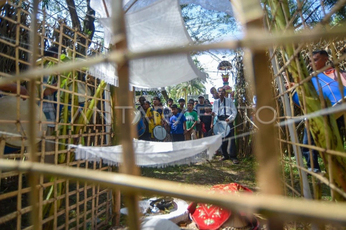 Prosesi Maatam Tabuik di Pariaman: Kelompok Tabuik Pasa Tabuh Gandang Tasa, Gambarkan Duka Husain di Perang Karbala