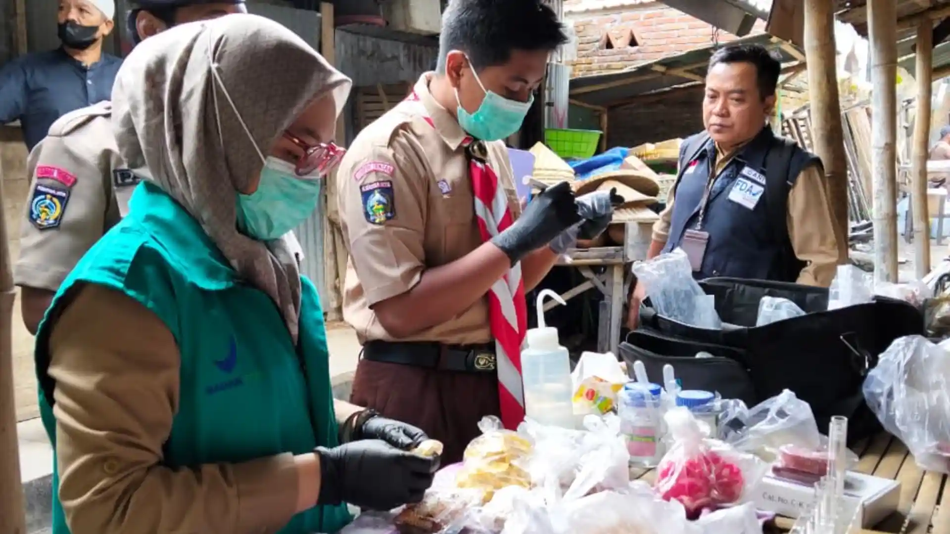 BBPOM Mataram Sita 125 Kosmetik Ilegal dan 800 Tablet Obat Keras di Pasar Sengkol Lombok Tengah, 5 Sampel Pangan Positif Boraks