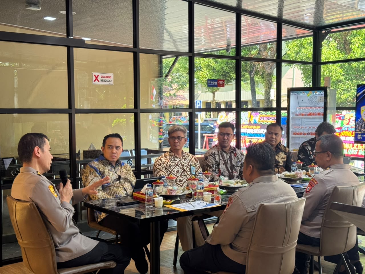 Biro SDM Polda Sulsel Jadi Rujukan DPR RI, Pelayanan Satu Atap Ini Dinilai Layak Ditiru Jelang WBBM 2026