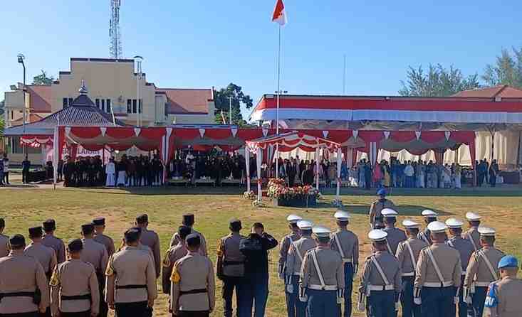 Polres Kepulauan Sula Gelar Upacara HUT Bhayangkara ke-80, Tegaskan Komitmen Pengabdian pada Masyarakat