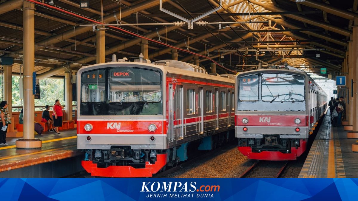 KRL Tertemper Orang di Jalur Pasar Minggu-Manggarai, Ratusan Penumpang Commuter Line Bogor-Jakarta Terlambat