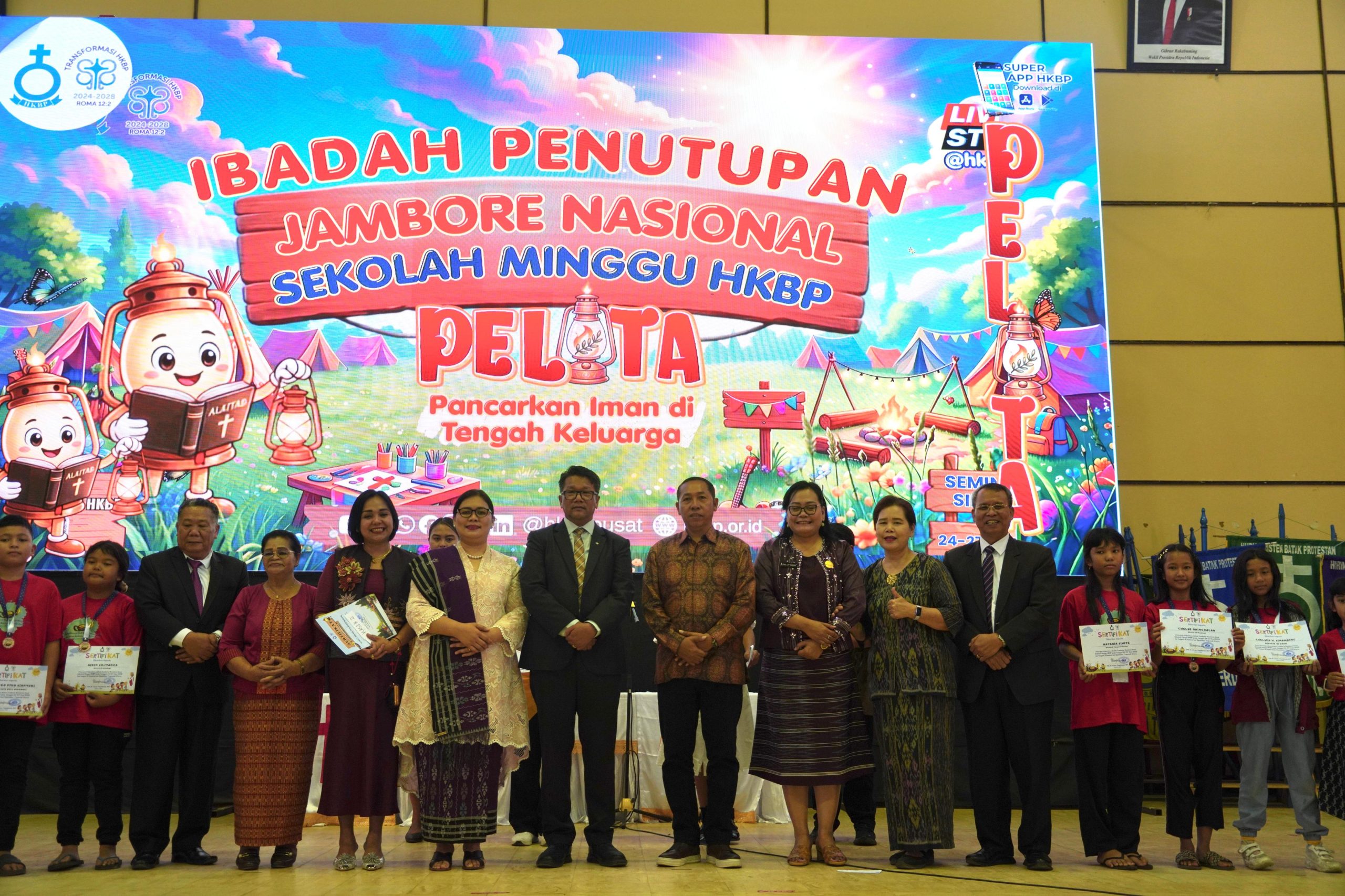 Bupati Tapanuli Utara Apresiasi Jambore Nasional Sekolah Minggu HKBP, Komitmen Beri Insentif Guru dan Integrasikan Agenda Gereja ke Pariwisata Daerah