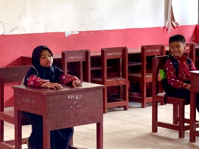 Hanya Dua Murid Baru di SDN Gunung Sugih Lampung Barat, Kepala Sekolah Khawatirkan Nasib Sekolah