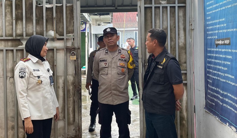 Razia Gabungan di Lapas Perempuan Batam, Petugas Sita Barang Terlarang dari Kamar Hunian Warga Binaan