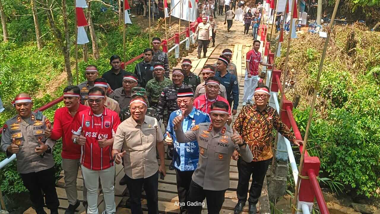 Kapolda Bengkulu dan Forkopimda Hadiri Peresmian Virtual Jembatan Merah Putih Seluma oleh Presiden Prabowo