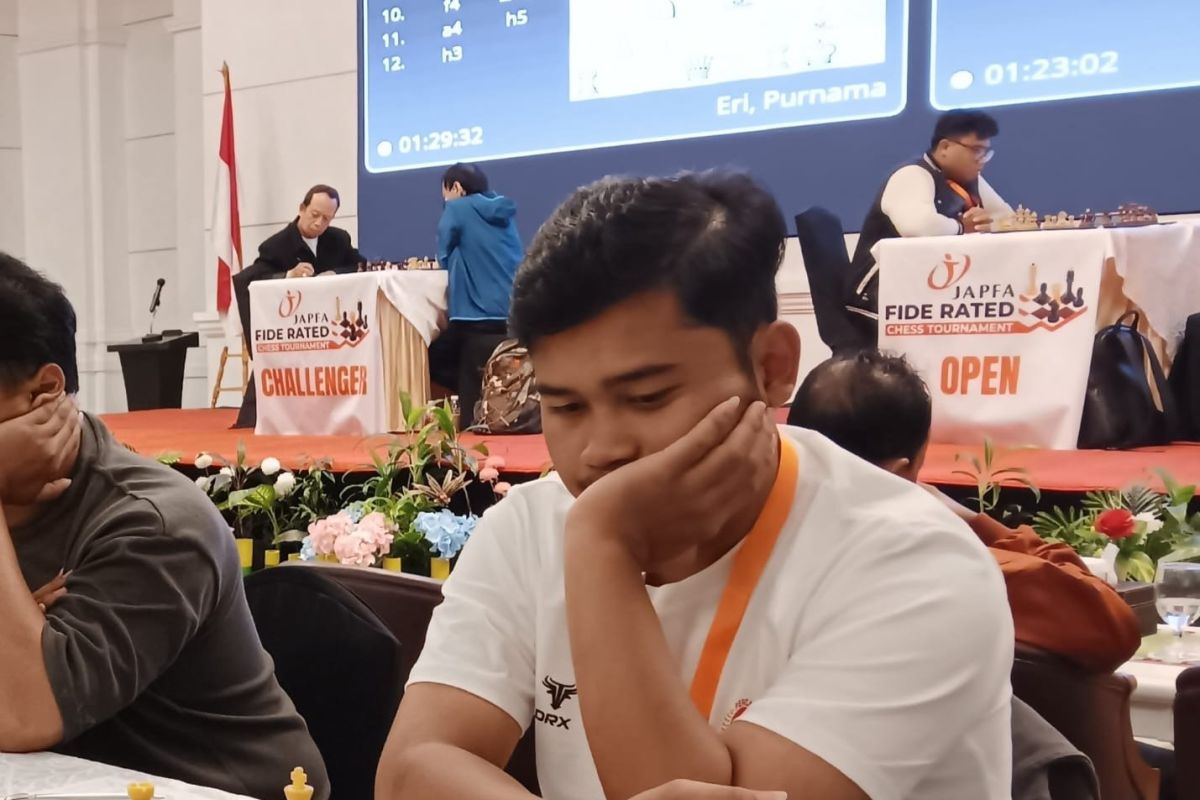 Novendra Priasmoro Puncaki Klasemen JAPFA FIDE Rated 2026, Bersiap Hadapi Rival Masa Kecil di Babak Penentu