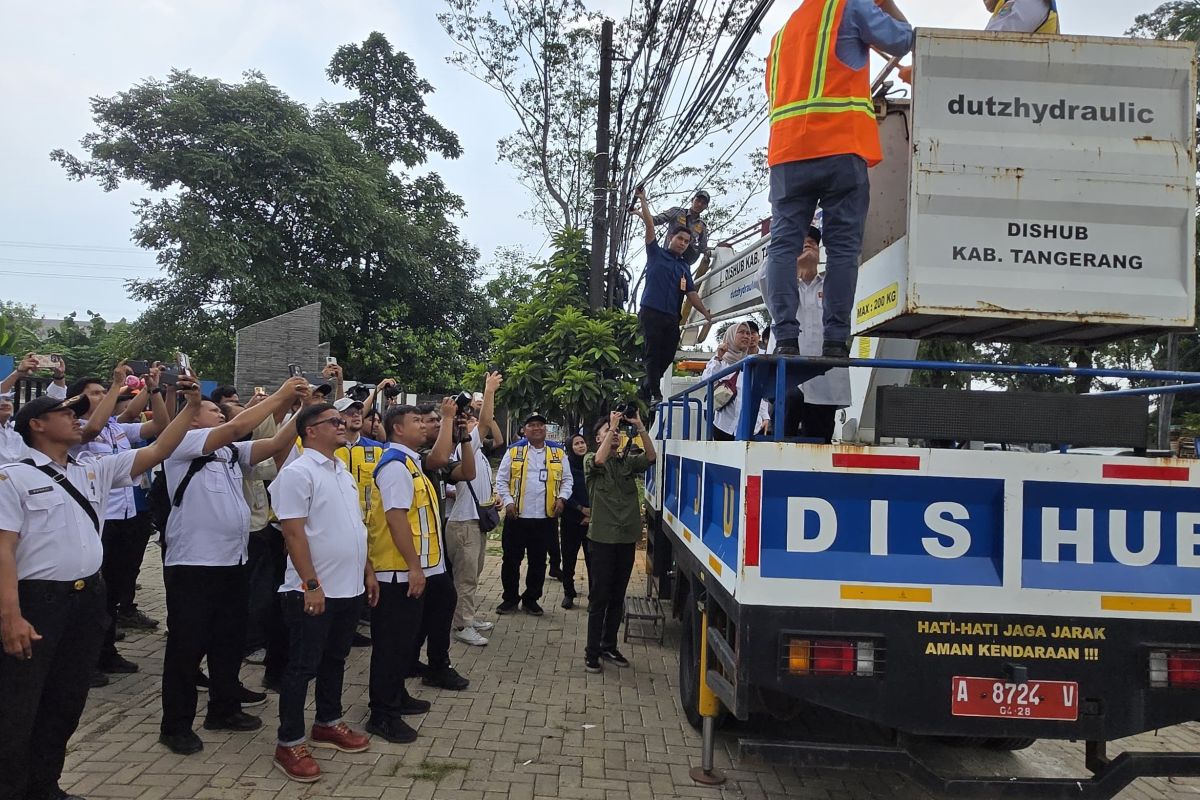 Pemkab Tangerang Targetkan 14 Ruas Jalan Bebas Kabel Udara pada 2027, Proyek Dikerjakan Tanpa APBD