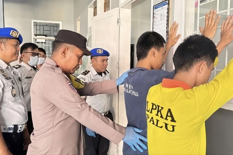 LPKA Palu Geledah Wisma Hunian Anak Binaan, Cermin hingga Gesper Disita Petugas