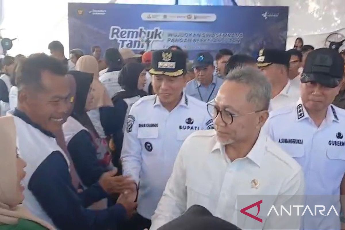 Menko Zulhas Bangun 40.000 Bioflok Tematik di Desa, Anggaran Rp 1,5 Miliar per Unit