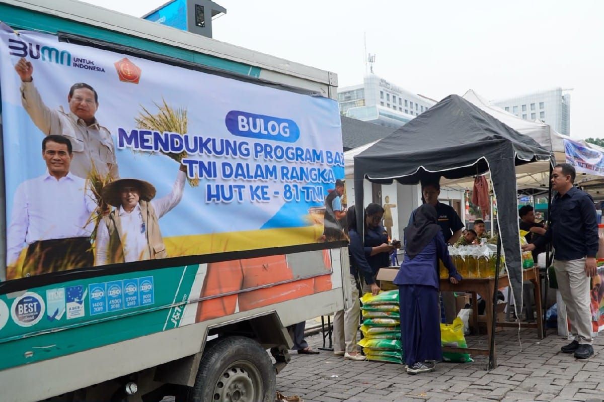 Bulog Sumut Pasok 60 Ton Beras dan 16.000 Liter Minyakita di Bazar HUT ke-81 TNI