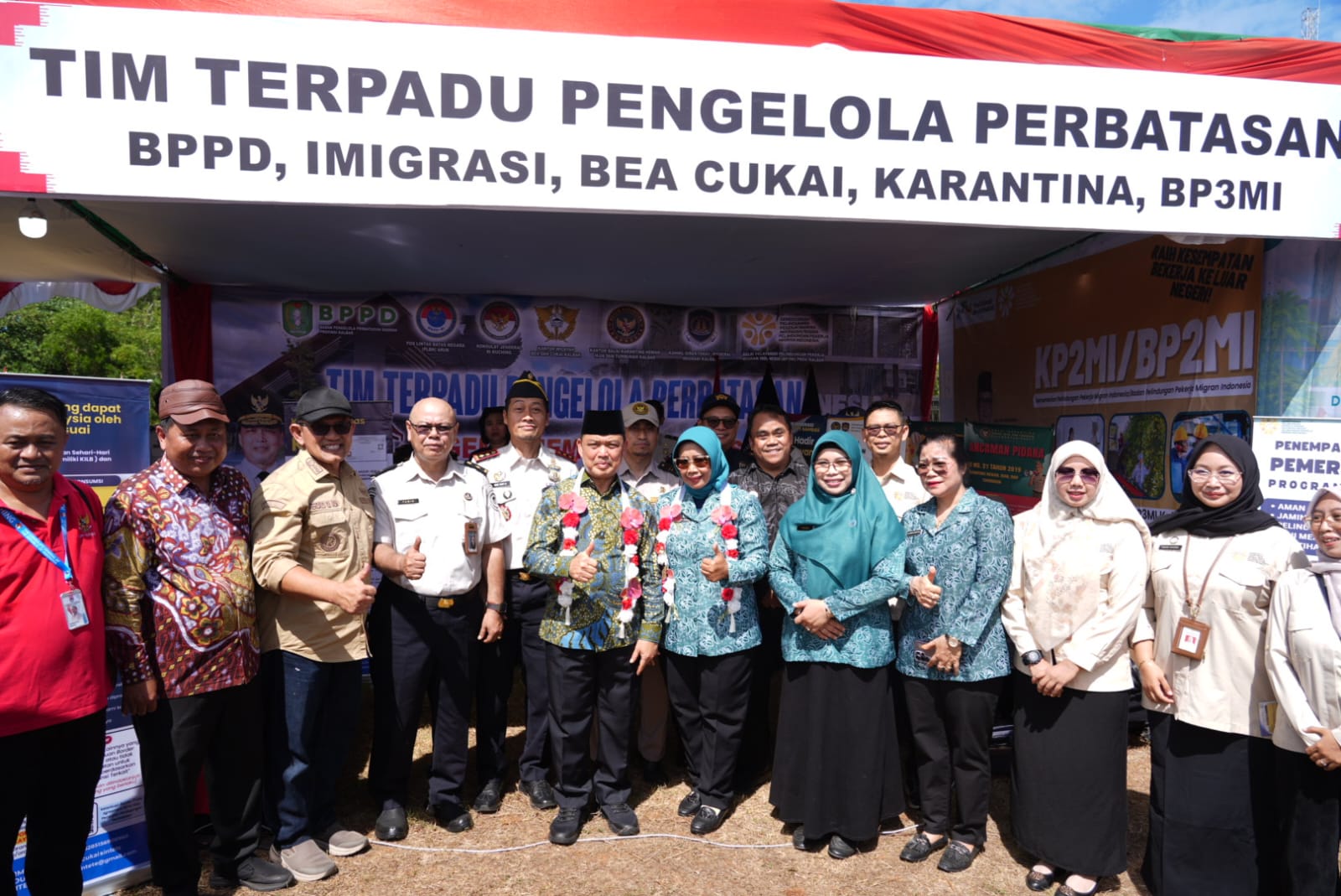 Gubernur Kalbar Ria Norsan Gulirkan Program Gema Membangun Desa di Temajuk Sambas, Fokus pada Pelayanan Publik dan Ekonomi Perbatasan