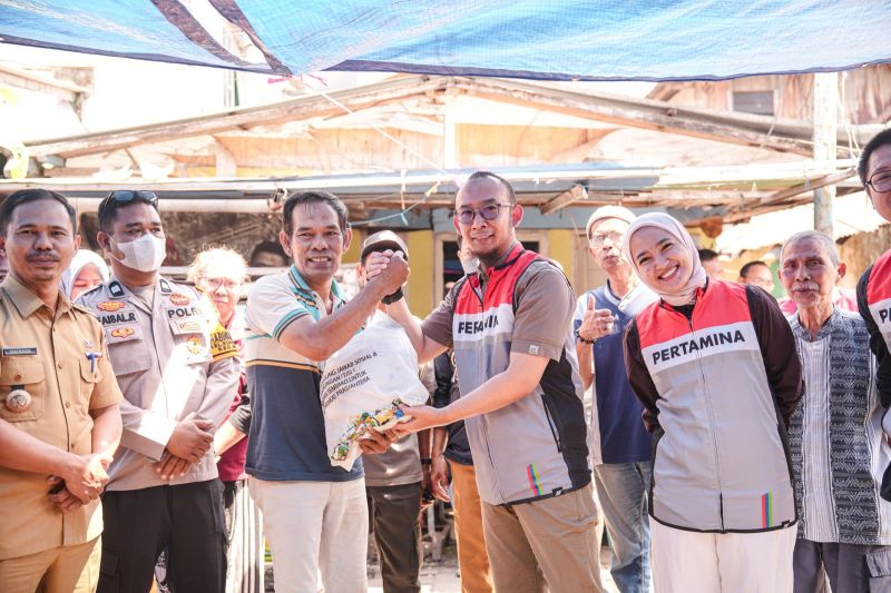 Pertamina Patra Niaga Salurkan 2.000 Paket Sembako untuk Warga Prasejahtera di 5 Wilayah Kerja Sulawesi