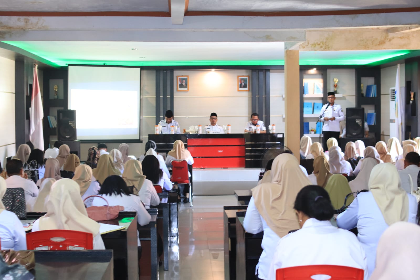 Bupati Bolaang Mongondow Utara Tegur Kepala Sekolah Soal Dana BOSP, Ancaman Sanksi Menanti Jika Dana Tak Tepat Sasaran