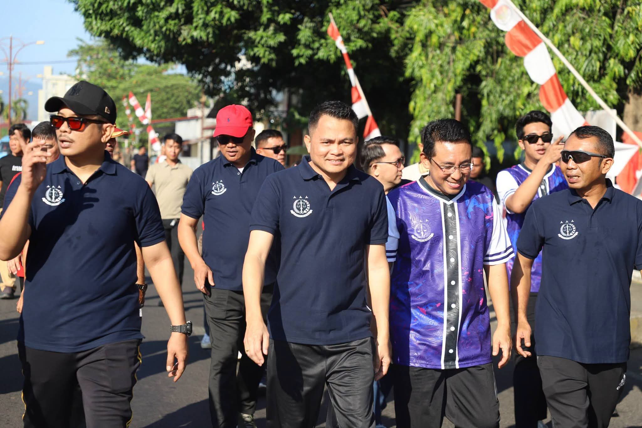 Bupati Ronald Kandoli Hadiri POR Hari Lahir Kejaksaan RI ke-81 di Amurang, Ajak Forkopimda Perkuat Sinergi