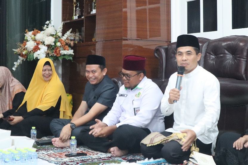 Istri Gubernur Kepri Dewi Kumalasari Ansar Hadir di Pengajian Bulanan PKK dan BKMT, Bahas Tiga Bisnis yang Tak Pernah Rugi
