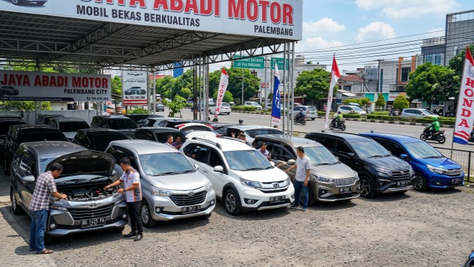 5 Mobil Bekas Rp100 Jutaan Paling Cocok untuk Jalanan Sumsel, Irit BBM dan Biaya Perawatan Murah