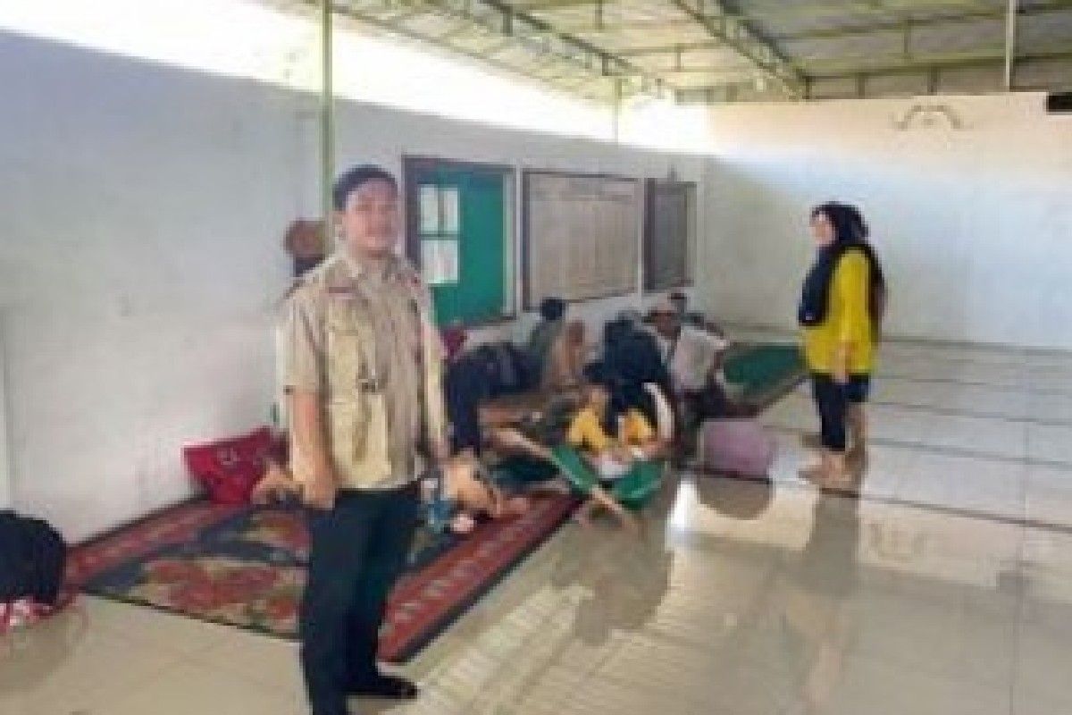 Banjir Rendam 1.992 Rumah di Empat Kecamatan Medan, 30 Warga Mengungsi ke Temak Aman