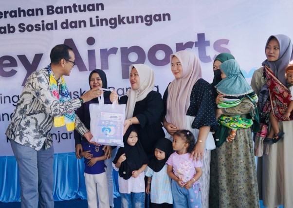 Bandara Syamsudin Noor Banjarbaru Salurkan Bantuan TJSL Rp 319 Juta untuk Stunting, Pendidikan, hingga Rumah Layak Huni