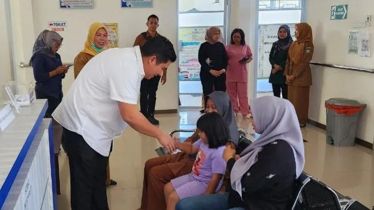 Bupati Bintan Roby Kurniawan Sidak Puskesmas Teluk Bintan, Pastikan Layanan Kesehatan Sesuai Standar