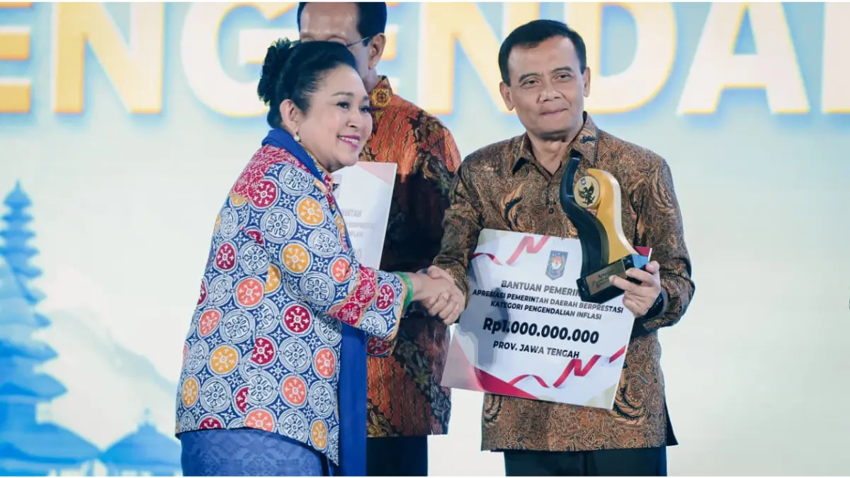 Gubernur Ahmad Luthfi Bawa Jawa Tengah Raih Penghargaan Pengendalian Inflasi Terbaik dari Kemendagri