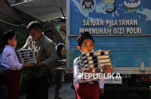 Dukungan untuk Program Makanan Bergizi Gratis Mengalir dari Desa di Lombok Tengah, Kepala Desa Sebut Tiga Dampak Strategis