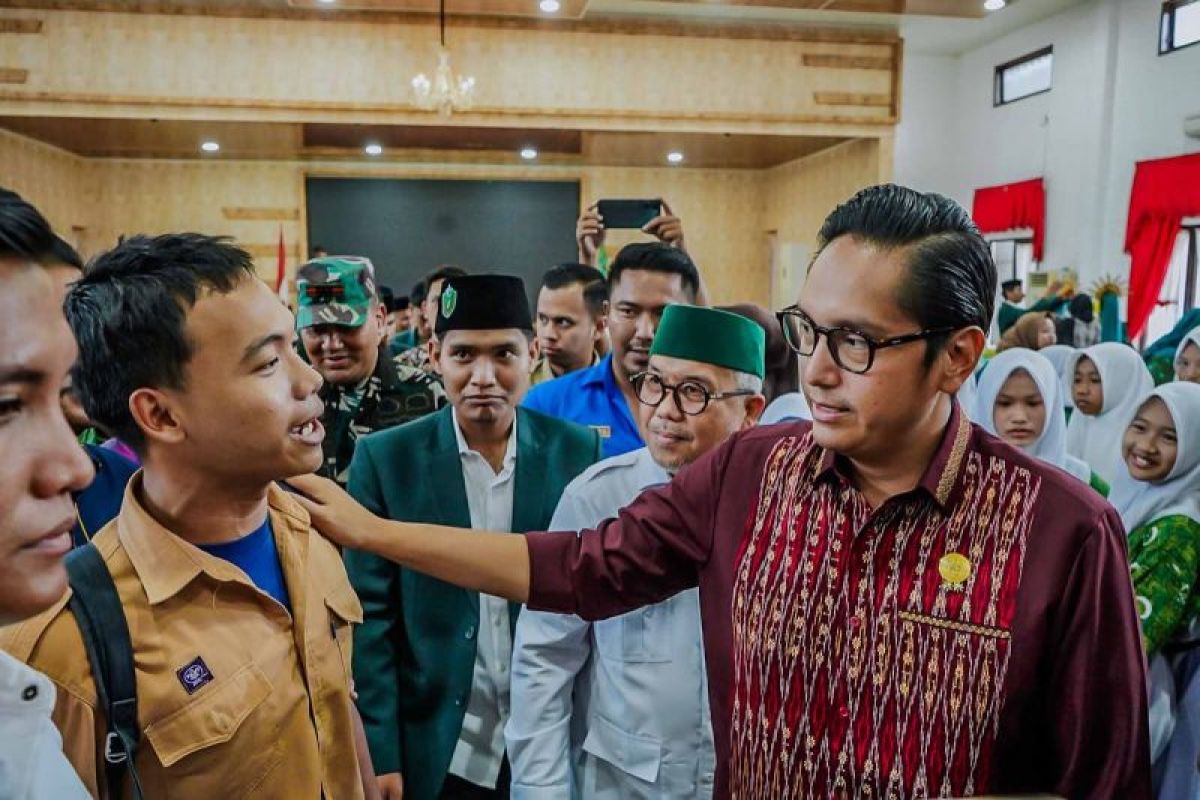 Wali Kota Medan Ajak Pelajar Al Washliyah Jadi Agen Perang Lawan Judi Daring yang Kian Marak