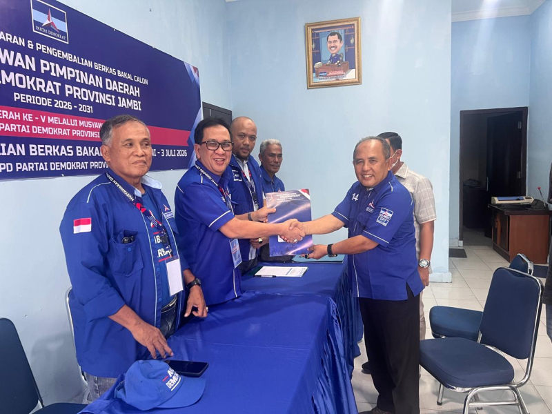 Muhammad Zen Ambil Formulir Bakal Calon Ketua Demokrat Jambi, Diwakili Ketua DPC Tanjabtim