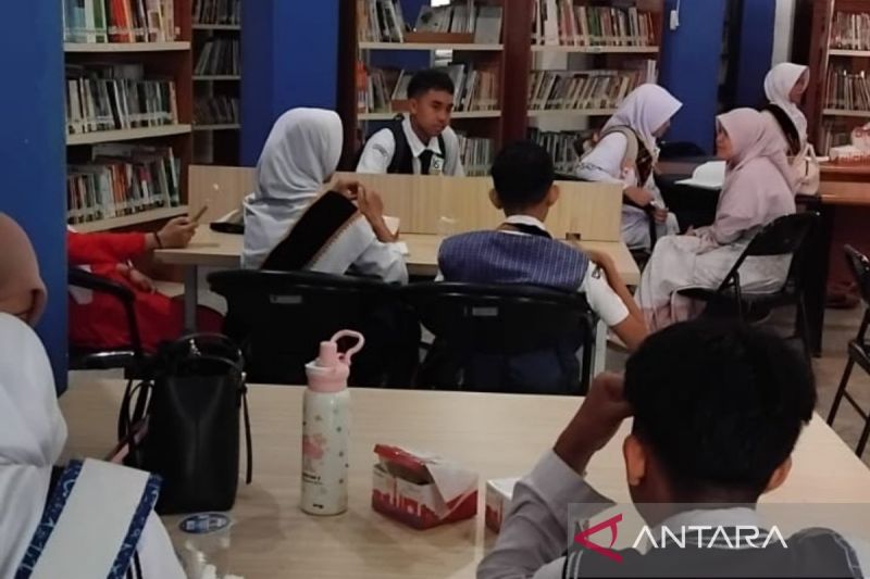 Pemkot Bengkulu Luncurkan Aplikasi Pustaka di Ujung Jari, 400 E-Book Gratis Bisa Dibaca Lewat HP