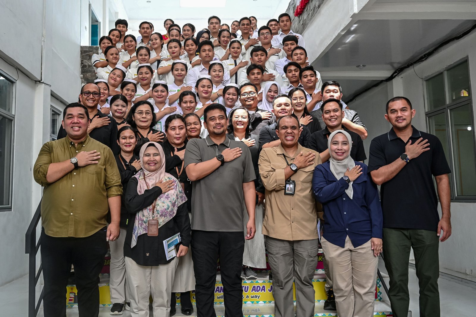 43 Mahasiswa Poltekkes Gunungsitoli Putus Kuliah karena Biaya, Bobby Nasution Siapkan Beasiswa Minimal 50 Persen