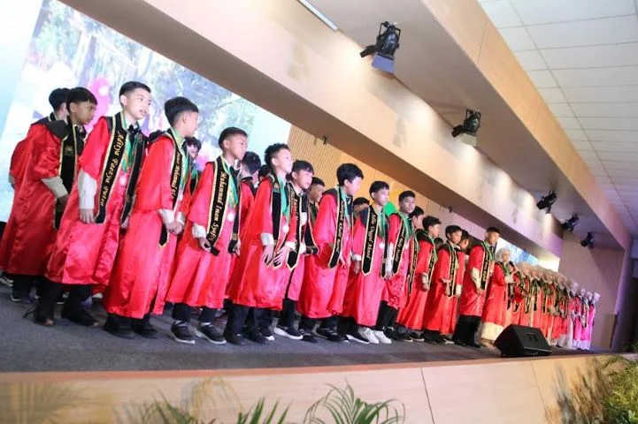 SD Islam Athirah 2 Makassar Lepas 81 Lulusan, Satu Siswa Raih Medali Emas OSN 2025