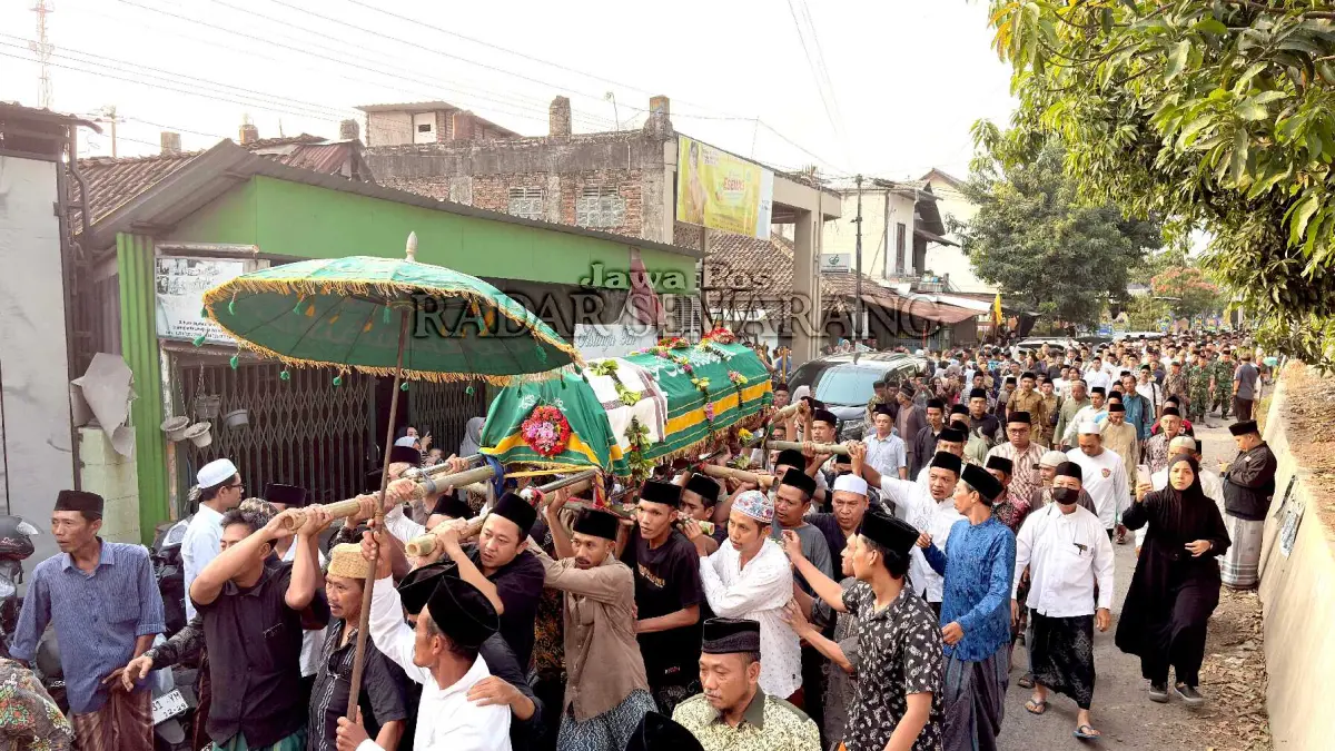 Ribuan Pelayat Iringi Pemakaman KH Asro'i Tohir di Kaliwungu, Ketua MUI Kendal yang Dikenal sebagai Ulama Kharismatik