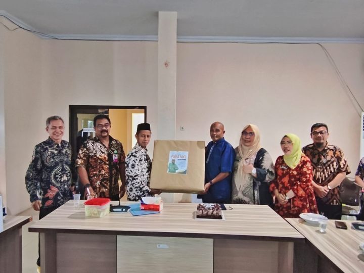 Kepala Dinkes P2KB Gorontalo Soroti Loyalitas Zamir Abdussamad, ASN yang Tak Pernah Cuti Selama 19 Tahun Mengabdi