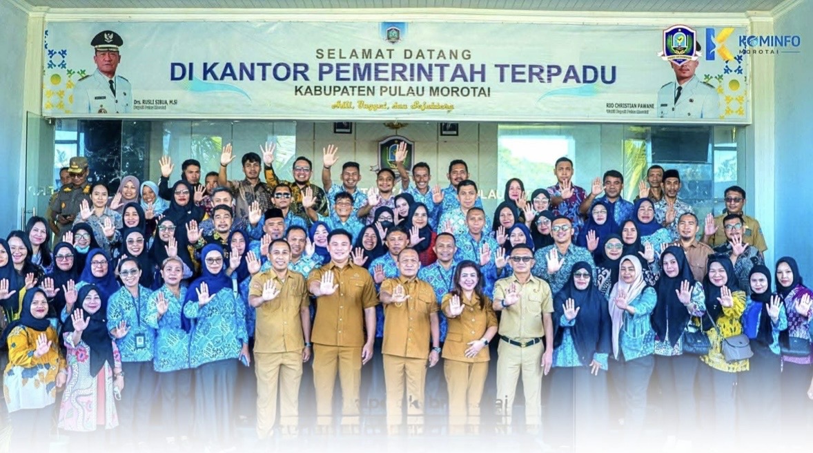 Bupati Pulau Morotai Pimpin Upacara Harganas ke-33, Ajak Orang Tua Batasi Gawai demi Kehangatan Keluarga