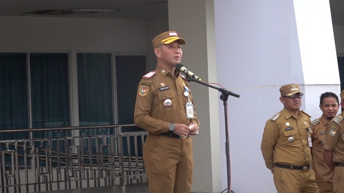Sekda Kendari Tegaskan Disiplin ASN, Toleransi 15 Menit untuk Ibu Antar Anak Bukan Alasan Langgar Aturan