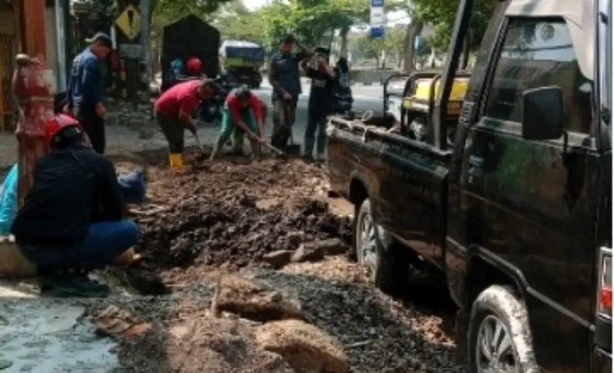 Proses Normalisasi Jadi Penyebab Air Tak Langsung Mengalir Usai Perbaikan Pipa di Sumedang, Ini Penjelasan Teknis Direktur Tirta Medal