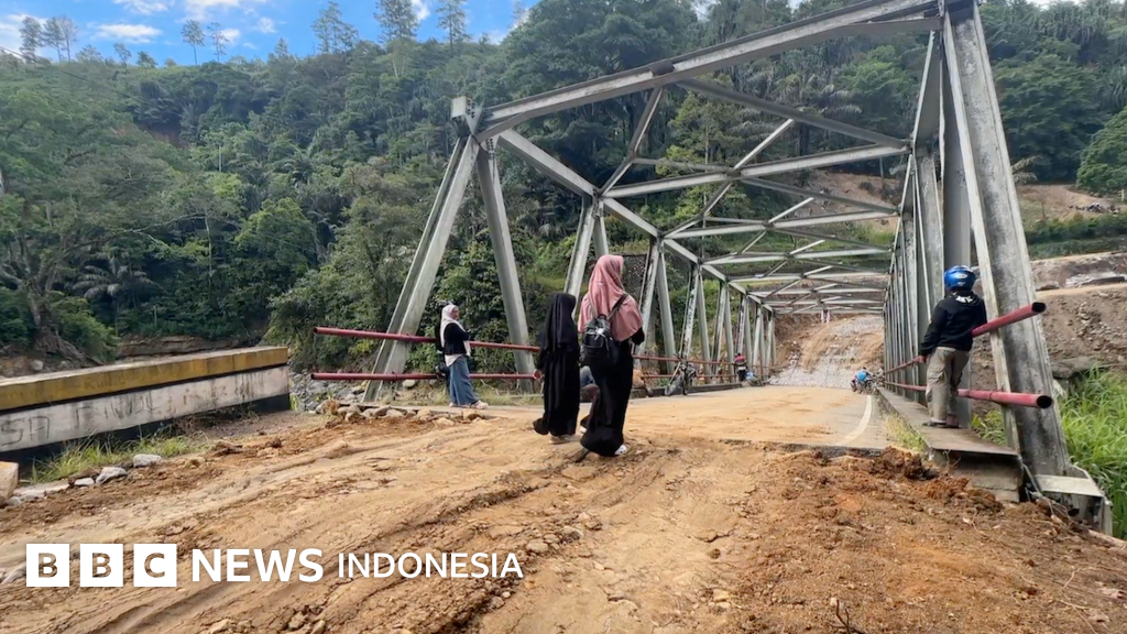 Warga Gayo Bangun Swadaya Jembatan Enang-Enang yang Putus Diterjang Banjir, Dana dari Patungan dan Sumbangan