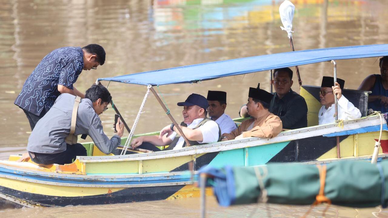 Gubernur Sumsel Herman Deru Tinjau Langsung Pembangunan di Desa Terusan Dalam Banyuasin, Tegaskan Komitmen Pemerataan