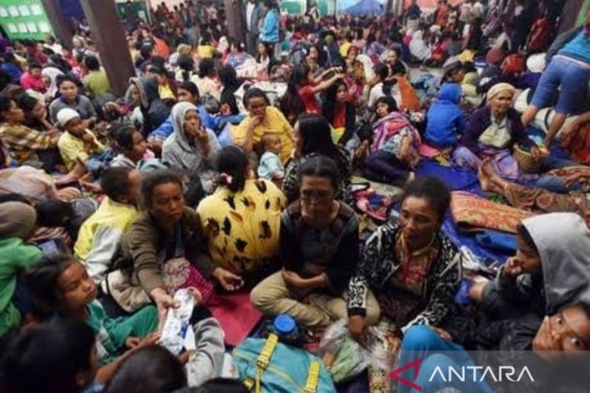 Zona Rekomendasi Sinabung Berubah, Warga Kuta Tengah Karo Mulai Dipulangkan ke Rumah