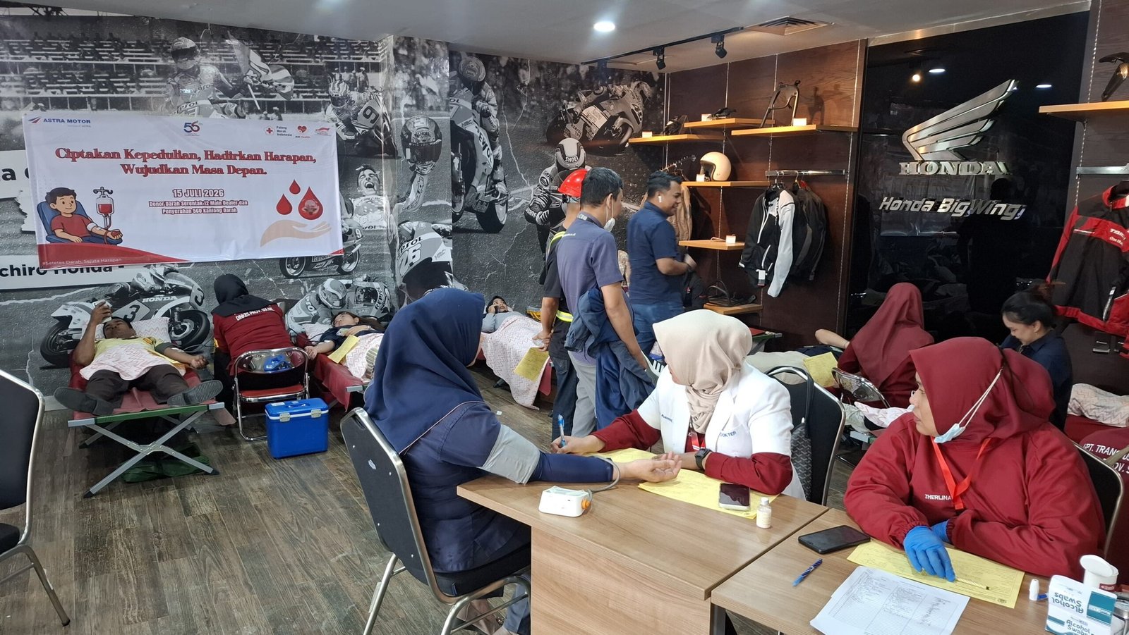 Rayakan HUT ke-56, Astra Motor Sulsel Gelar Donor Darah di Tiga Titik Makassar, 82 Kantong Darah Terkumpul