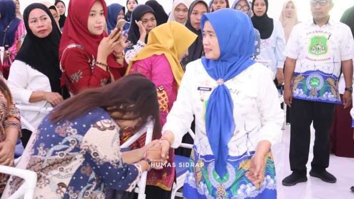 Wabup Sidrap Nurkanaah Edukasi 120 Orang Tua Cegah Anak Terlambat Bicara