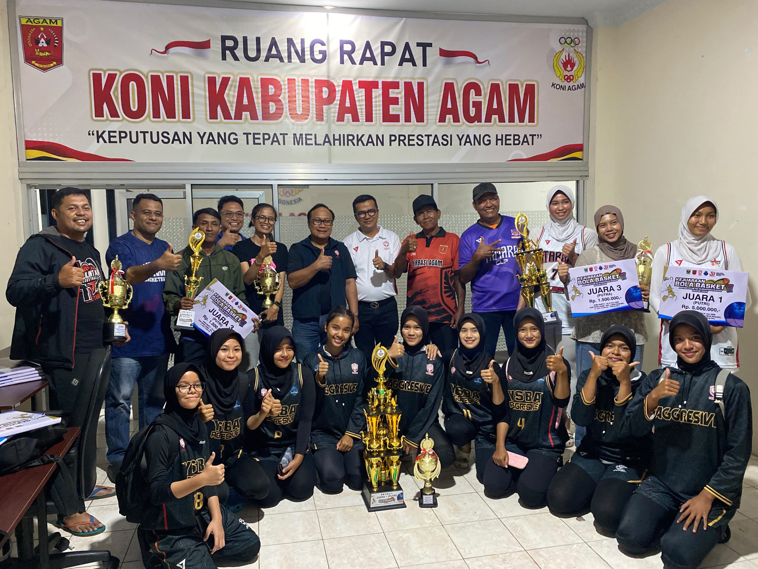 Kejuaraan Bola Basket U17 se-Sumbar di Lubukbasung Diguyur Hujan, Juara Bersama Ditetapkan untuk Partai Final Putra
