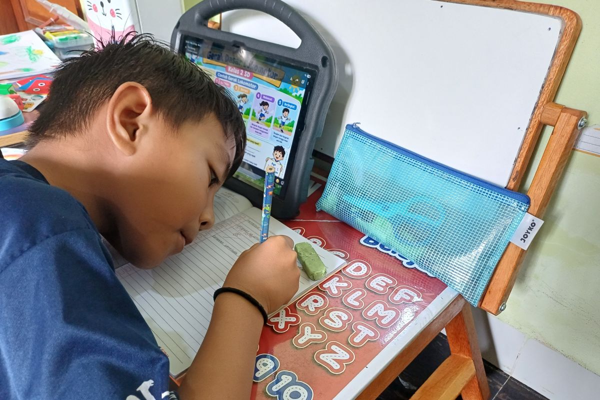 Kabut Asap Selimuti Tanjungpinang, Siswa SD Belajar dari Rumah Mulai 29 September 2026