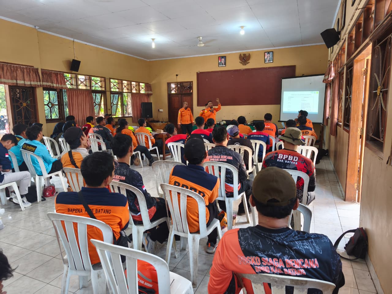 50 Relawan di Batang Digembleng BPBD: Kuasai Teknik Evakuasi Sumur dan Bantuan Hidup Dasar